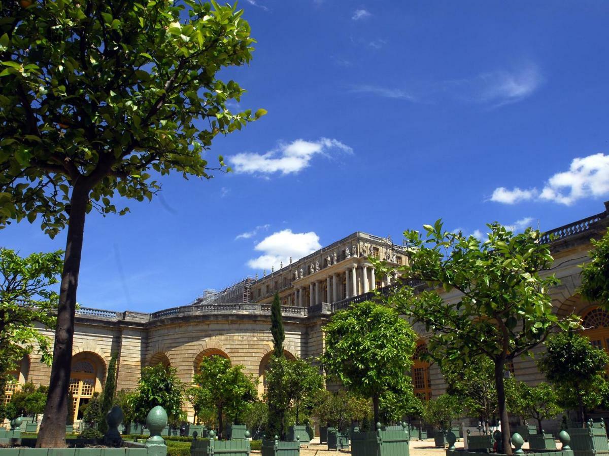 Le Petit Neptune Versalles Exterior foto